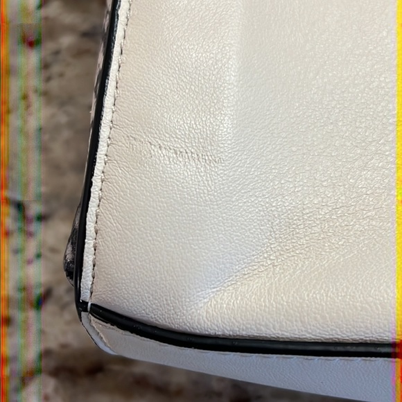 Large Coach Wristlet - Picture 8 of 8